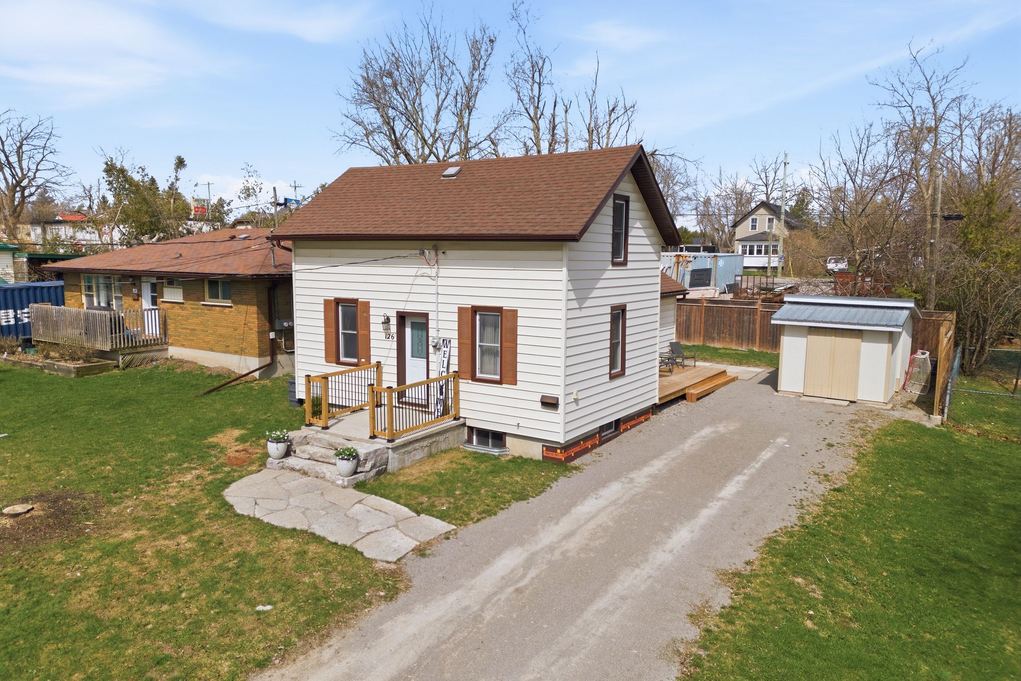 126 King St, Lindsay